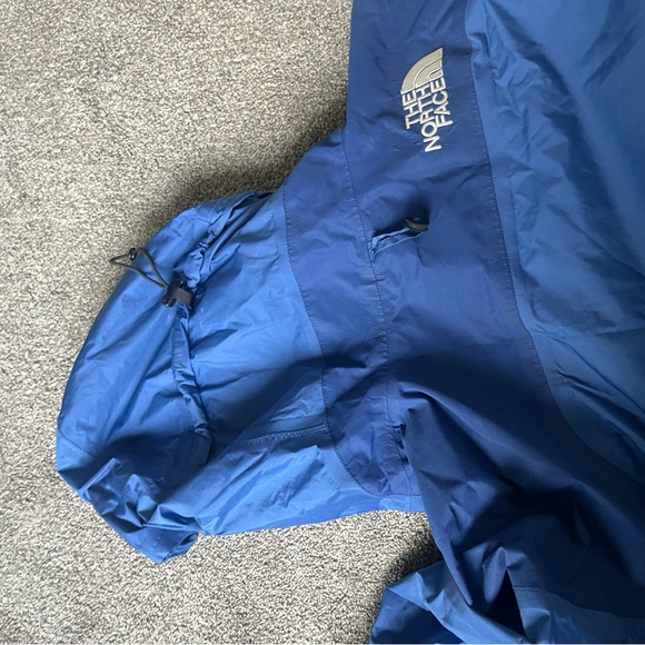 The North Face The North Face GORE-TEX Mountain Jacket - Picture 2 of 7